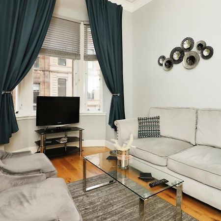 Modern Glasgow City Centre Apartment Exterior foto